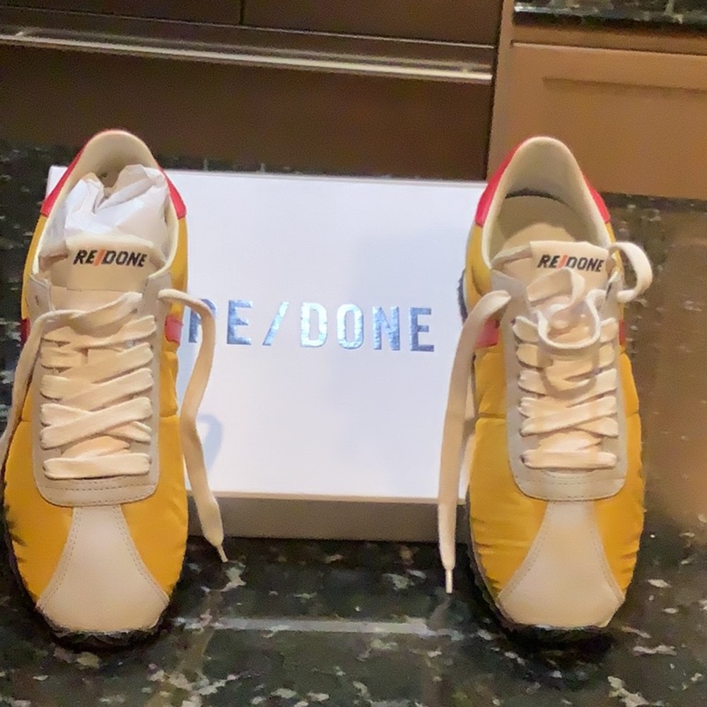 Re/Done iconic 70s runner shoe